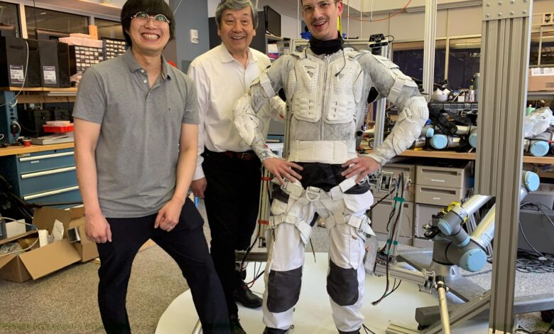Discover How MIT’s SuperLimbs Help Astronauts Stand Tall on the Moon Discover How MIT’s SuperLimbs Help Astronauts Stand Tall on the Moon