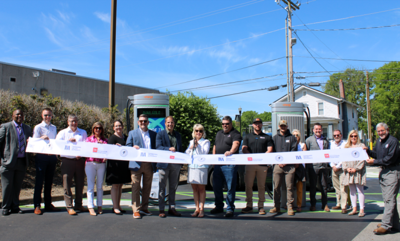 New electric vehicle fast charging station unveiled in Springfield New electric vehicle fast charging station unveiled in Springfield
