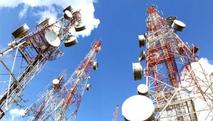 Nigeria’s telecom sector runs into bump in threat to economy Nigeria’s telecom sector runs into bump in threat to economy