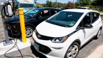 Electric carshare program launches at Avalon Housing apartments