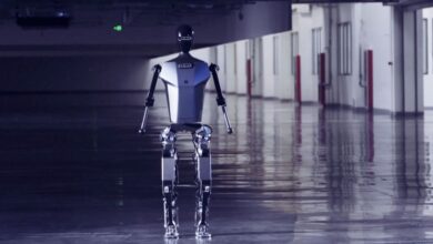 World’s first fully electric robot boasts 550 trillion ops, 4mph speed