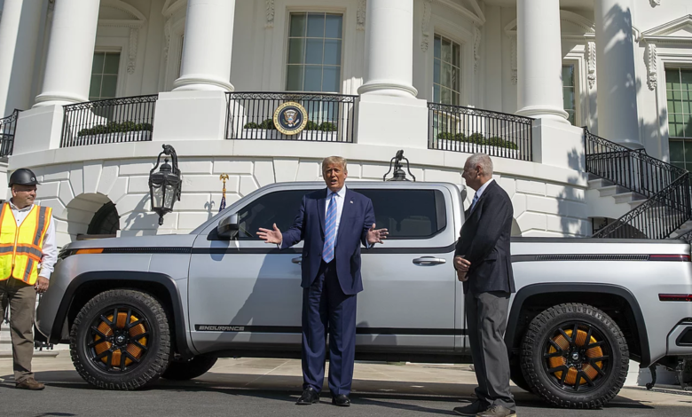 Donald Trump wants to end electric car sales Donald Trump wants to end electric car sales