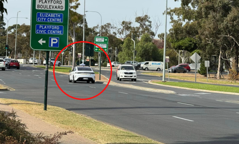 Detail spotted on taxi shows new reality on Aussie roads Detail spotted on taxi shows new reality on Aussie roads