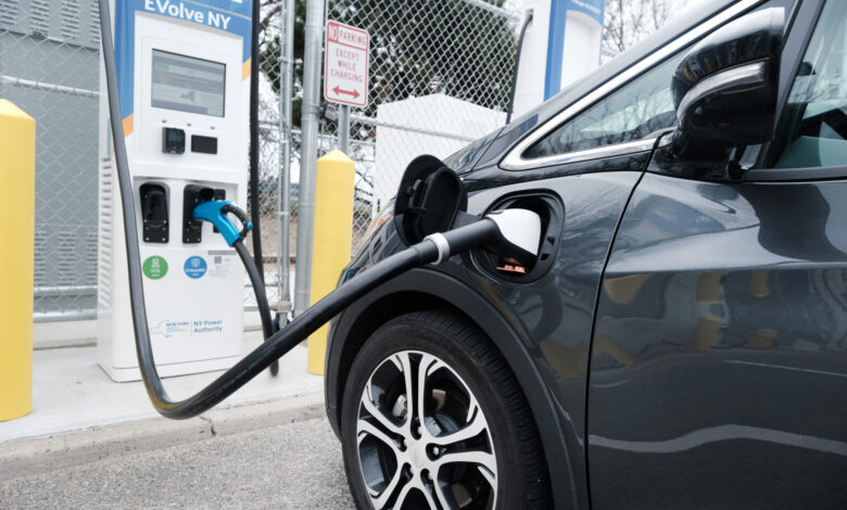 State picks first round of charging station projects to be built with federal aid • Wisconsin Examiner State picks first round of charging station projects to be built with federal aid • Wisconsin Examiner