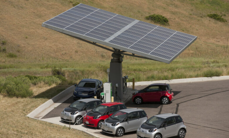 Climate protection: Electric vehicles here and overseas Climate protection: Electric vehicles here and overseas