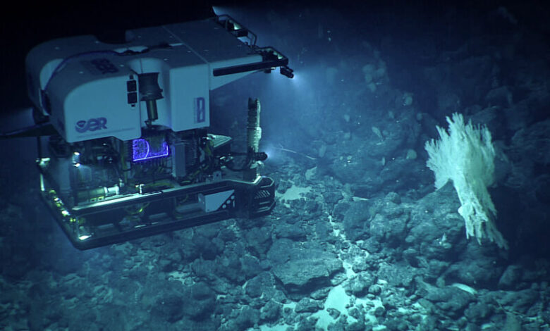 Progress in underwater robotic technology Progress in underwater robotic technology