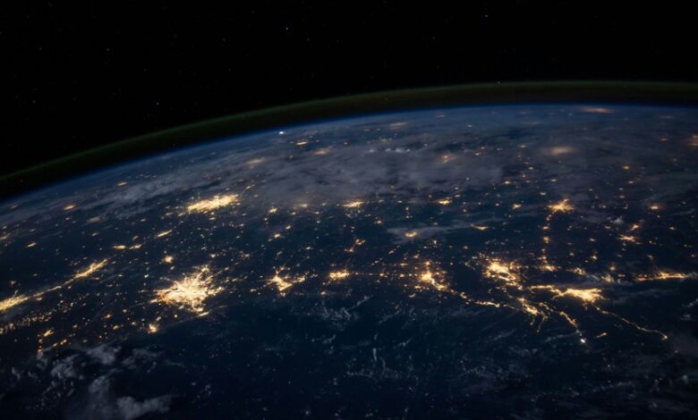 The Rise of Real-Time Payments and the Retail Revolution The Rise of Real-Time Payments and the Retail Revolution