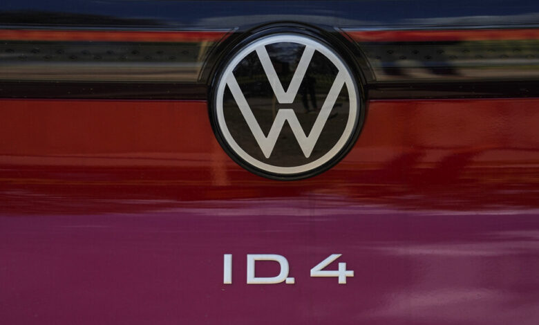 Volkswagen recalls 80,000 electric vehicles for software issue Volkswagen recalls 80,000 electric vehicles for software issue