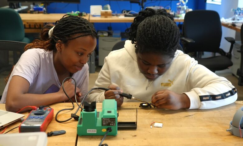 Girls Get Jumpstart on Robotics at NERVE Center Girls Get Jumpstart on Robotics at NERVE Center