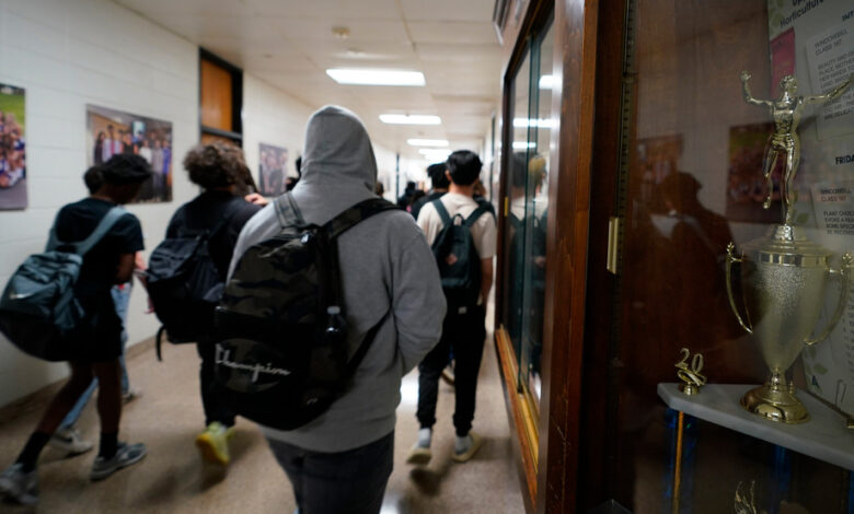 New report shows widespread usage of AI by high school seniors New report shows widespread usage of AI by high school seniors