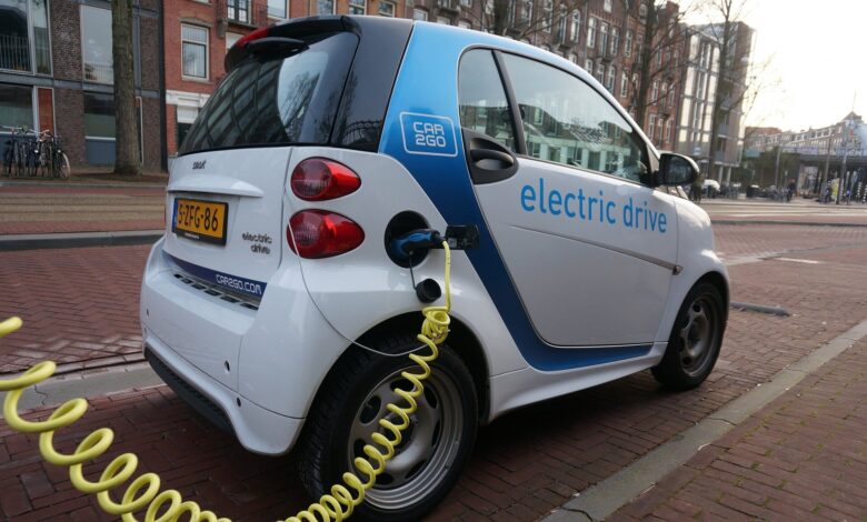 Pedestrians may be twice as likely to be hit by electric/hybrid cars as petrol/diesel ones Pedestrians may be twice as likely to be hit by electric/hybrid cars as petrol/diesel ones