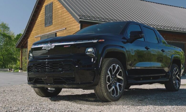 The Chevrolet Silverado EV RST Is the New Electric Pickup Leader The Chevrolet Silverado EV RST Is the New Electric Pickup Leader