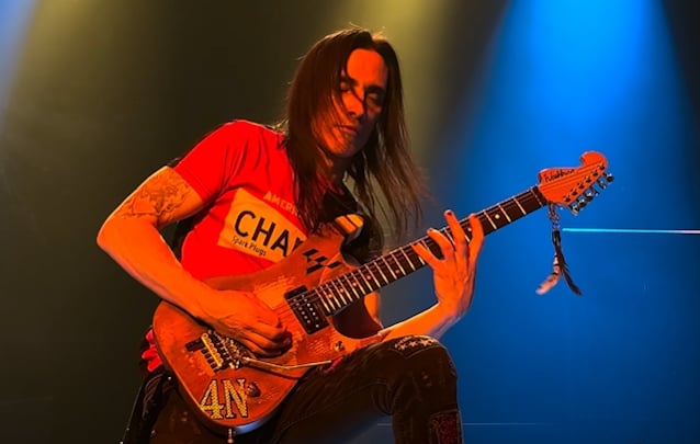 EXTREME’s NUNO BETTENCOURT Isn’t Worried About Artificial Intelligence In Music: ‘Bring It On’, He Says EXTREME’s NUNO BETTENCOURT Isn’t Worried About Artificial Intelligence In Music: ‘Bring It On’, He Says