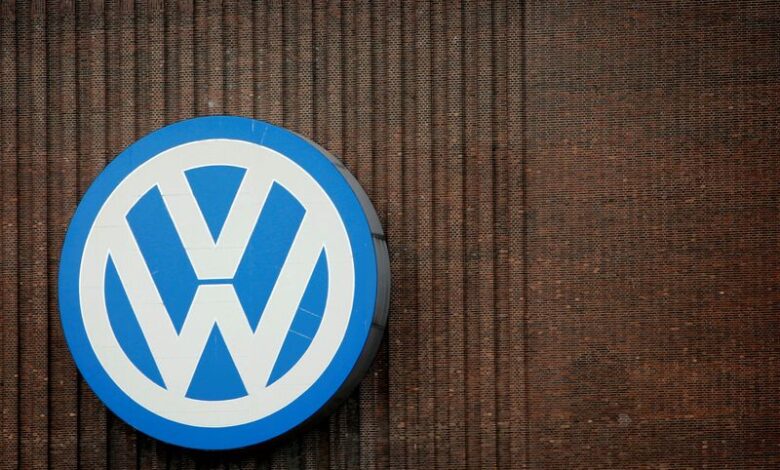 Exclusive-VW and Renault end talks to develop affordable EV, sources say Exclusive-VW and Renault end talks to develop affordable EV, sources say