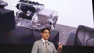 Toyota vows to keep developing new engines amid EV shift