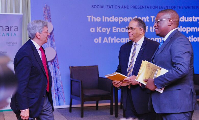 New report touts policies mandating telecom infrastructure sharing New report touts policies mandating telecom infrastructure sharing