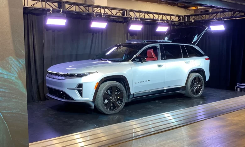 2024 Jeep Wagoneer S EV compares to Grand Cherokee, tops 300 miles 2024 Jeep Wagoneer S EV compares to Grand Cherokee, tops 300 miles
