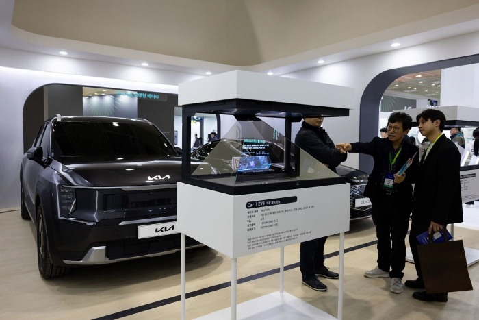 South Korea Plans Billion Push to Pivot EV Battery Industry Away From China South Korea Plans Billion Push to Pivot EV Battery Industry Away From China