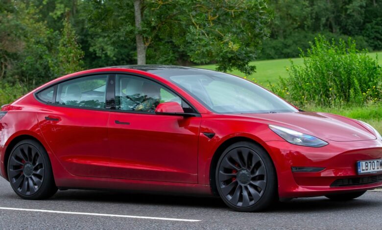 8 Of The Weirdest Fake Engine Sounds In Electric Cars 8 Of The Weirdest Fake Engine Sounds In Electric Cars
