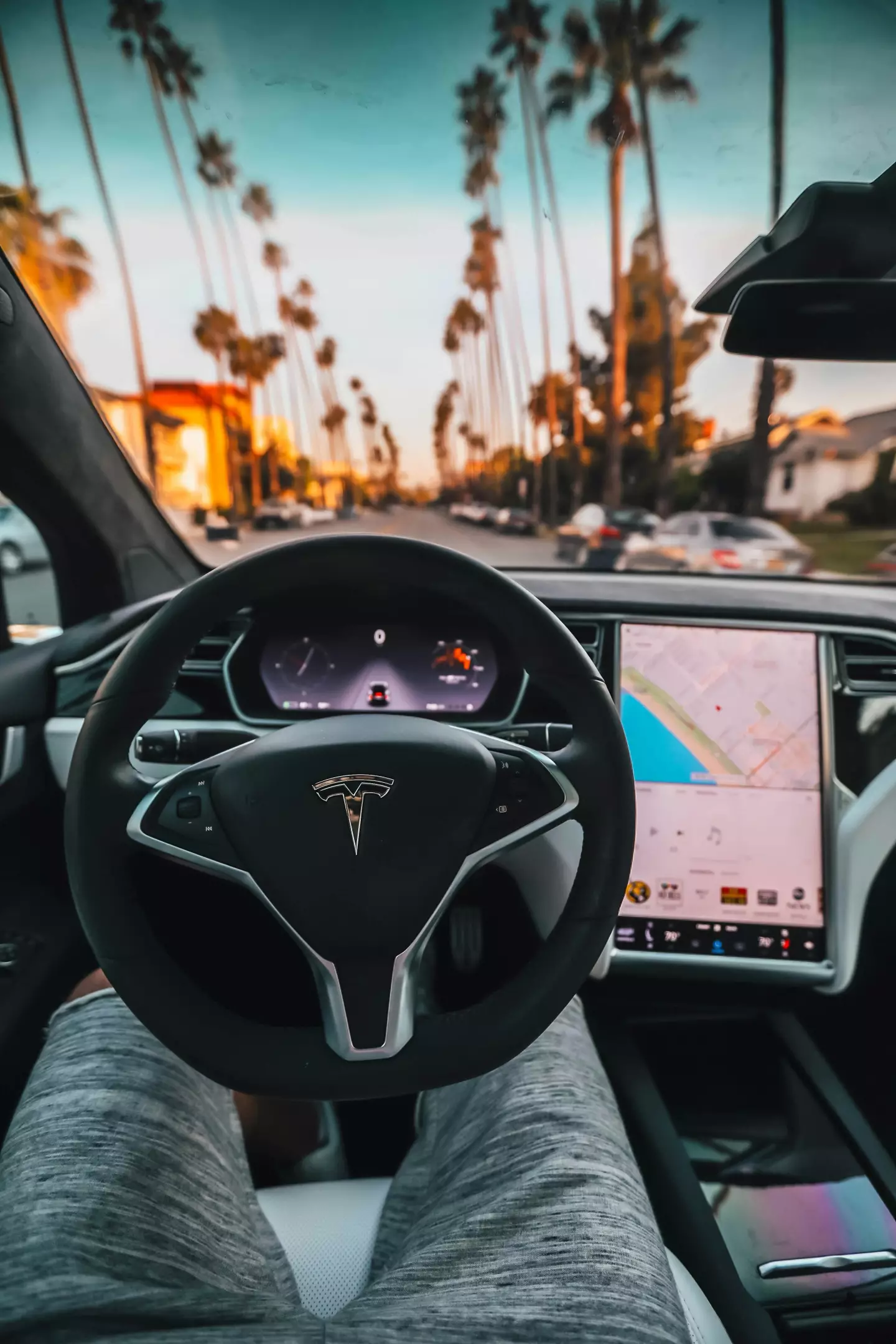 Teslas are known for being expensive both to purchase and maintain. (pexels/Roberto Nickson)