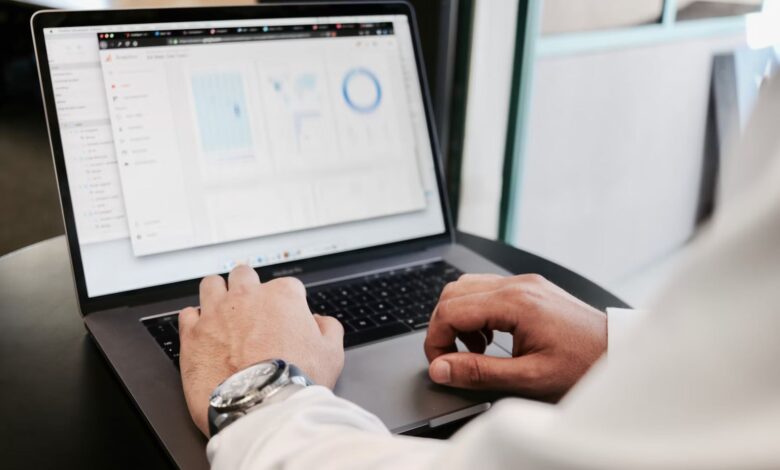 How Data Exploration Through Chat Democratizes Business Intelligence How Data Exploration Through Chat Democratizes Business Intelligence