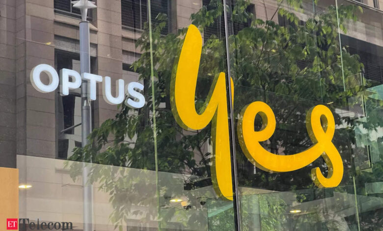 Singtel-owned Optus names broadband network boss Stephen Rue as new CEO, ET Telecom Singtel-owned Optus names broadband network boss Stephen Rue as new CEO, ET Telecom
