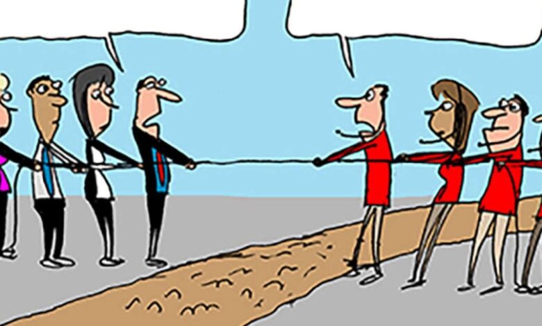 The Tension Between Leadership and Customer Service The Tension Between Leadership and Customer Service