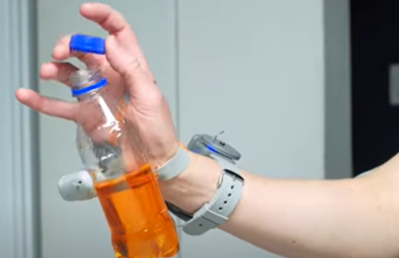 Scientists Develop ‘Third Thumb’ Powered by AI and Robotics : Tech : Tech Times Scientists Develop ‘Third Thumb’ Powered by AI and Robotics : Tech : Tech Times