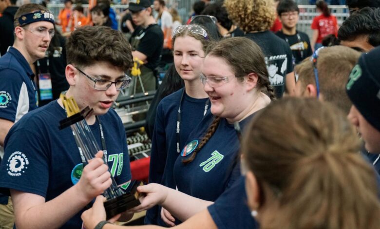 Newport robotics team finishes 5th in Houston competition Newport robotics team finishes 5th in Houston competition
