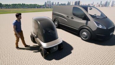 Single-seater electric micro-car takes aim at big city congestion