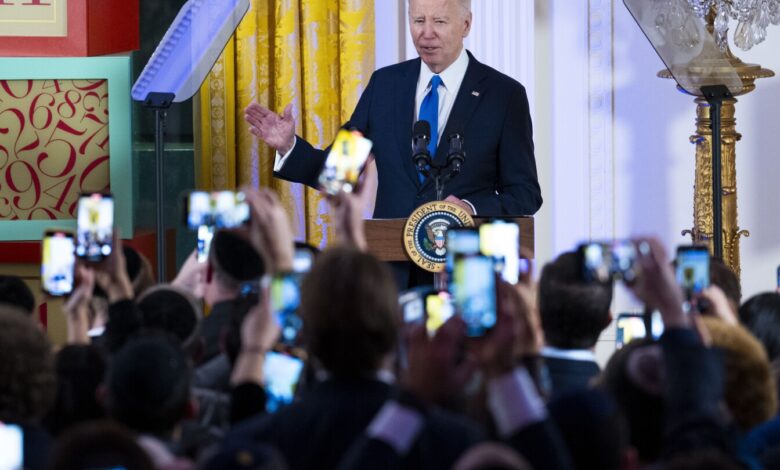 Election 2024: Nervous about falling behind, Democrats wrestle with AI use Election 2024: Nervous about falling behind, Democrats wrestle with AI use