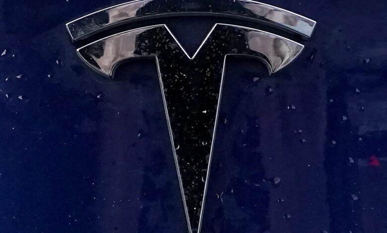 Tesla recalling more than 125,000 vehicles to fix seat belt warning system Tesla recalling more than 125,000 vehicles to fix seat belt warning system