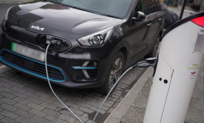 Electric car rollout could fail without incentives amid fears net zero goals will be missed Electric car rollout could fail without incentives amid fears net zero goals will be missed