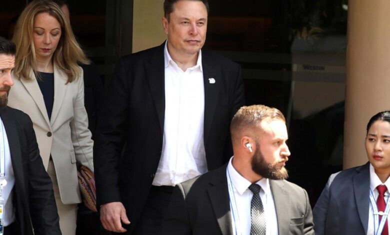 Group of Tesla shareholders ask investors to vote against Musk’s compensation package Group of Tesla shareholders ask investors to vote against Musk’s compensation package