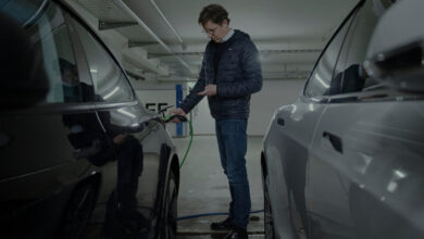 How Electric Car Batteries Might Aid the Grid (and Win Over Drivers)