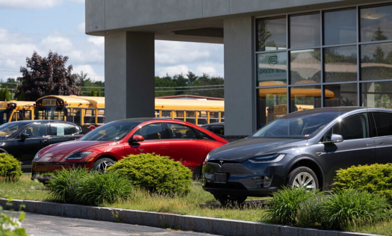 Electric Cars Are Suddenly Becoming Affordable Electric Cars Are Suddenly Becoming Affordable