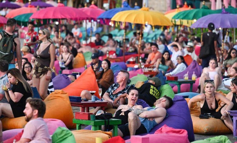 Global Hot Spots Take Aim at Overtourism