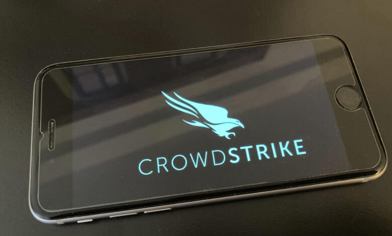 CrowdStrike forecasts upbeat second-quarter revenue on robust demand for cybersecurity solutions CrowdStrike forecasts upbeat second-quarter revenue on robust demand for cybersecurity solutions