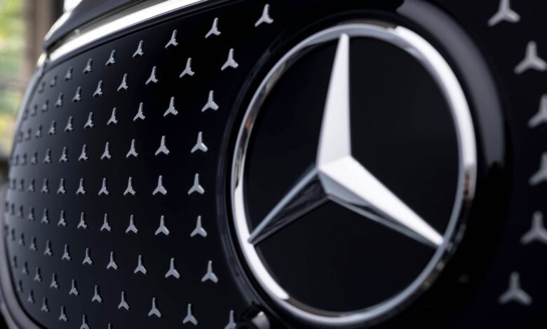Mercedes and Stellantis pause EU battery factories, may switch to LFP cells Mercedes and Stellantis pause EU battery factories, may switch to LFP cells