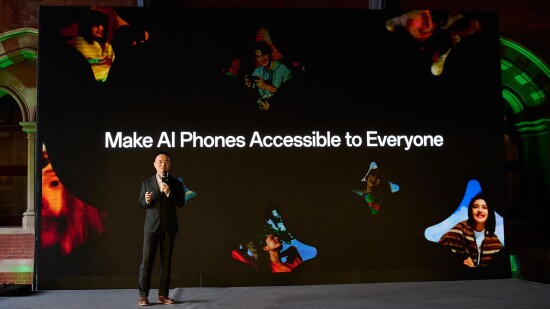 OPPO Announces Commitment to Making AI Phones Accessible to Everyone, Bringing Generative AI Features to about 50 Million Users by 2024 | Corporate OPPO Announces Commitment to Making AI Phones Accessible to Everyone, Bringing Generative AI Features to about 50 Million Users by 2024 | Corporate