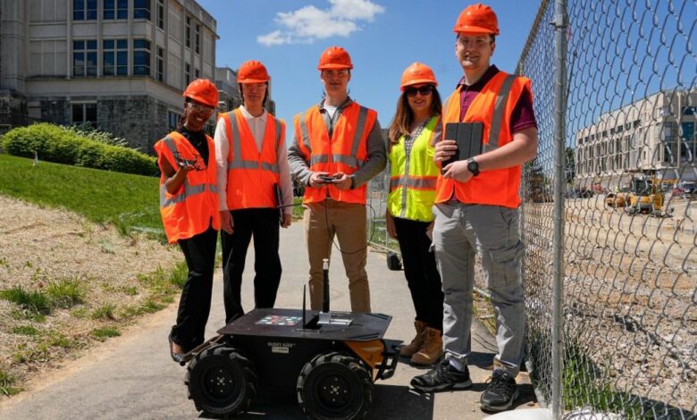 Undergraduate research integrates robotic devices and engineering majors | Virginia Tech News Undergraduate research integrates robotic devices and engineering majors | Virginia Tech News