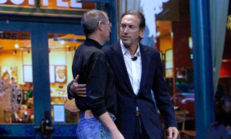 Howard Schultz: Steve Jobs Once Told Me to ‘Fire Everyone’ Howard Schultz: Steve Jobs Once Told Me to ‘Fire Everyone’