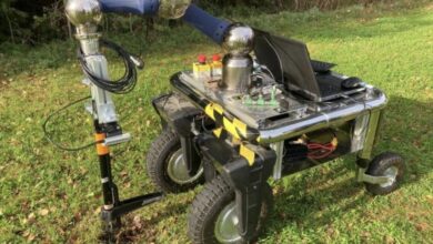 A weeding robot that can autonomously remove seedlings