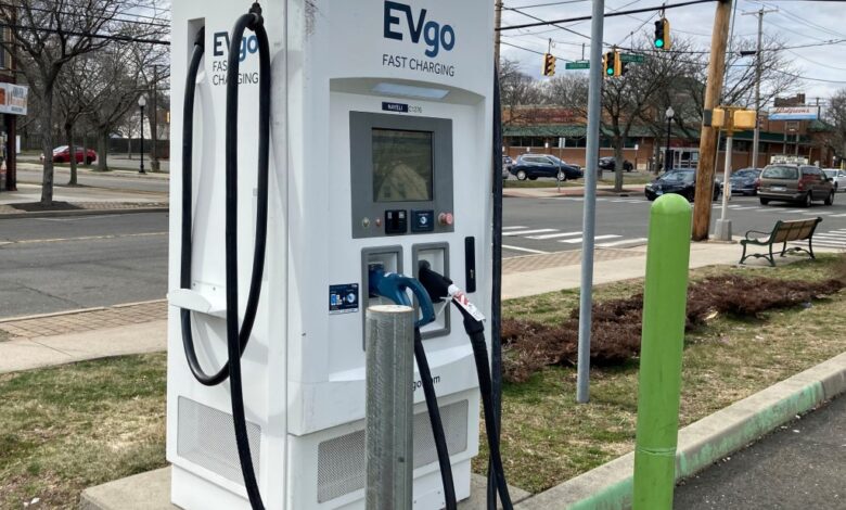 New hope for EV chargers after tense CT meeting New hope for EV chargers after tense CT meeting