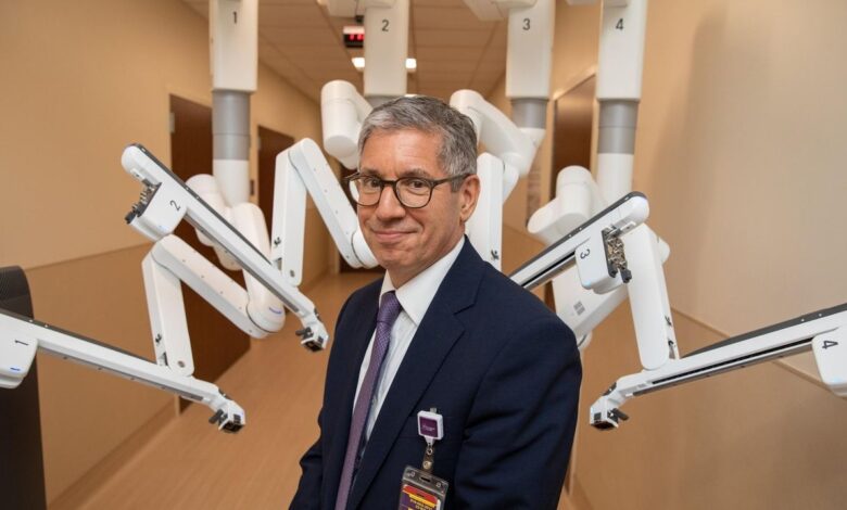 LI Community Hospital in Patchogue marks 1,000th robotic surgery LI Community Hospital in Patchogue marks 1,000th robotic surgery