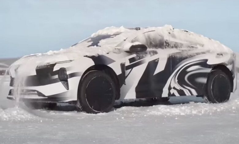 This 2K luxury EV from China can shake and jiggle off snow This 2K luxury EV from China can shake and jiggle off snow