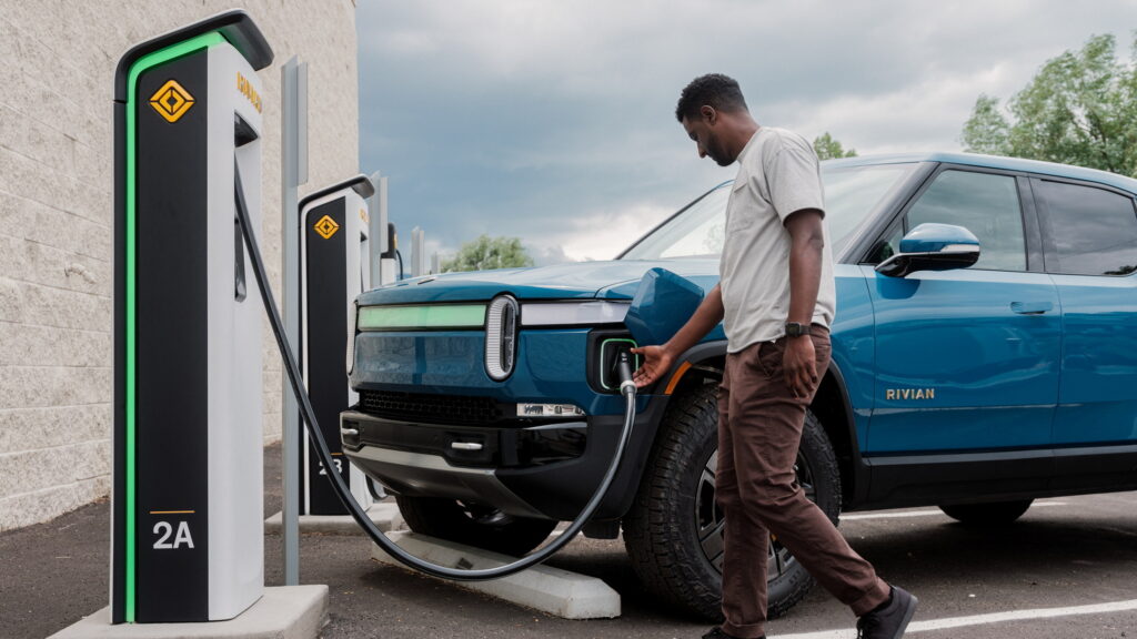  New Study Finds 46% Of EV Buyers In The US Want To Go Back To ICE