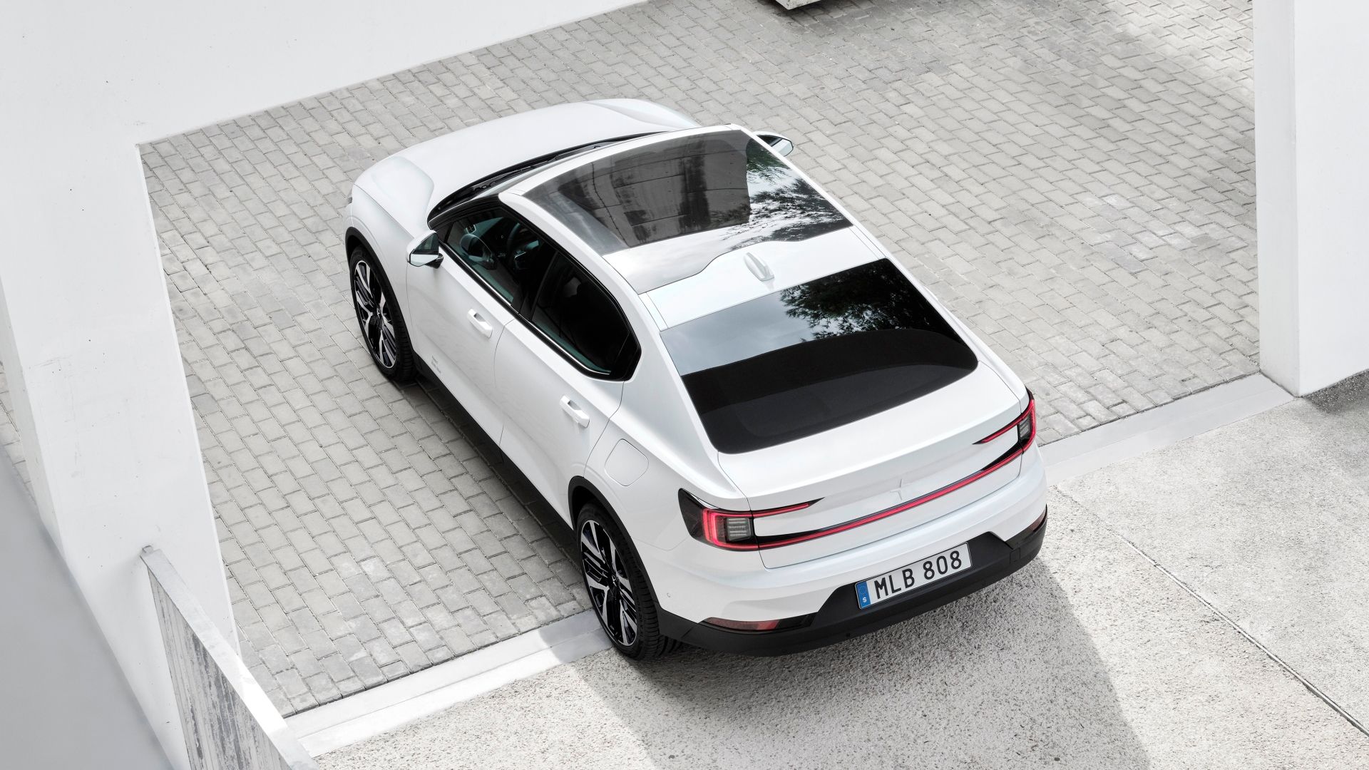 White 2024 Polestar 2 top