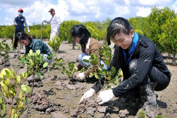 Role of community on natural resource management needs to be increased Role of community on natural resource management needs to be increased