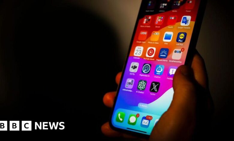 How mobile phone networks are embracing AI